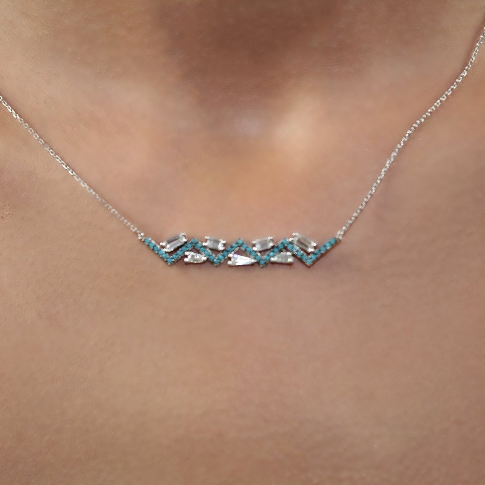 NWT CZ stones Zig Zag Sterling Silver Necklace